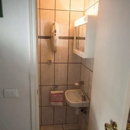 Maria - 200 Meters From The Appartement *